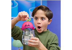 Magic JellyKins 1 Pack in Character Display Unit