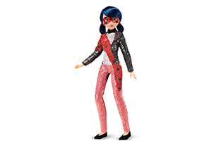 Miraculous Deluxe Fashion Flip Marinette to Ladybug Doll